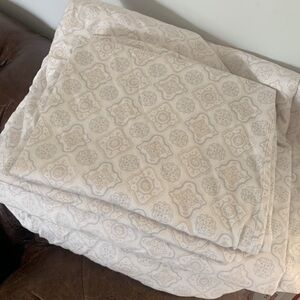 Better‎ homes and gardens Sheets queen printed set of 4